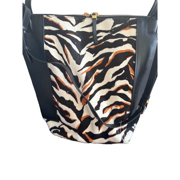 BALENCIAGA Limited Bergdorf Goodman 111th Aniv Zebra CalfHair Kendall Bucket Bag - Picture 7 of 16